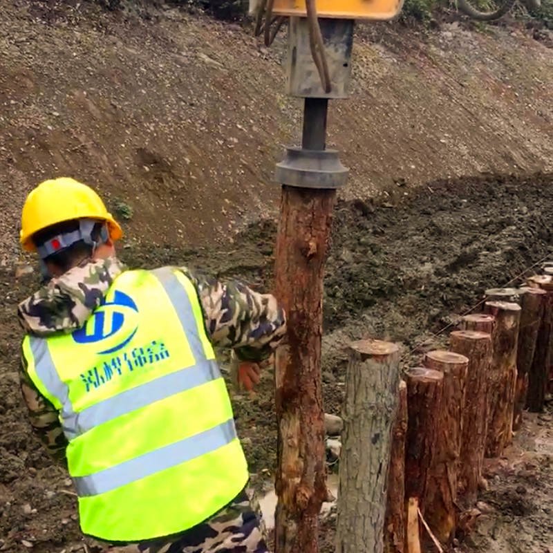 打松木樁價格解析：打木樁包工多少錢一根？