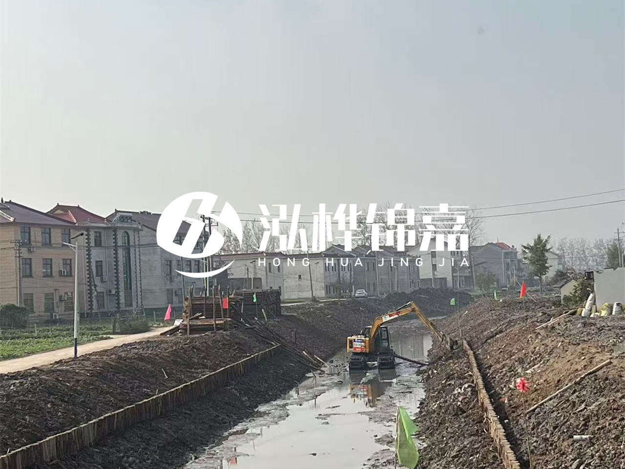 河南松木樁廠家地址在哪里？如何避免買到空心樁？