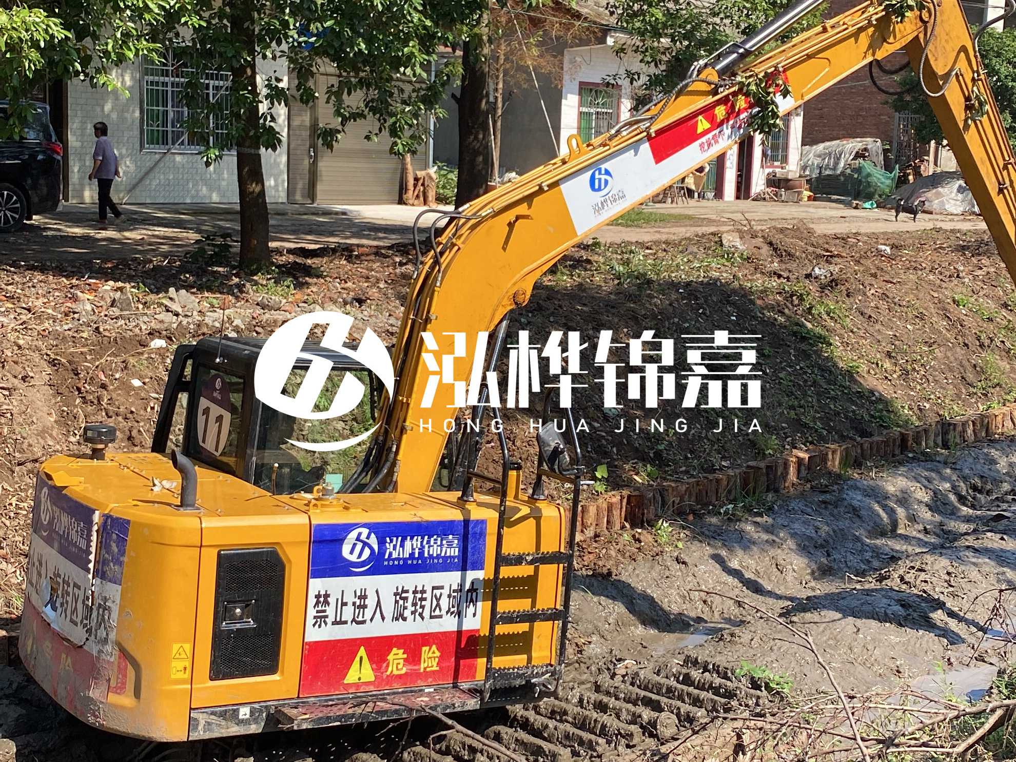 江蘇松木樁廠家泓樺錦嘉 - 6 米小頭 10 公分木樁多少錢？