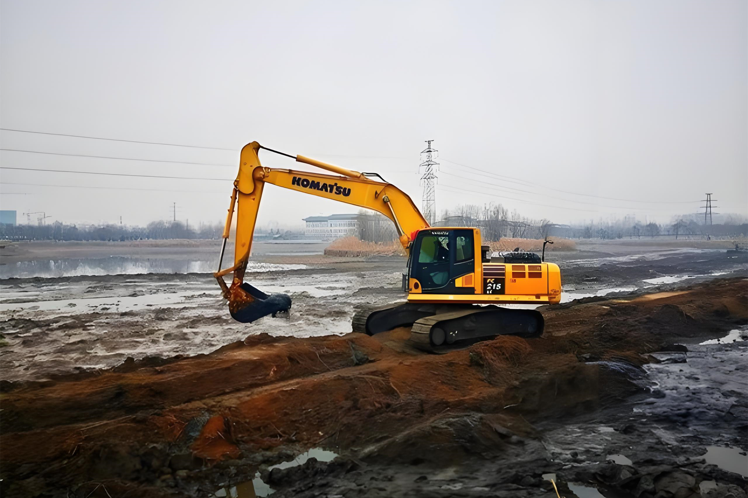 貴州水挖清淤團(tuán)隊(duì)泓樺錦嘉-挖機(jī)河道清淤怎么干？