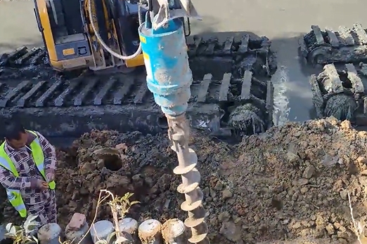 水泥樁批發(fā)廠家泓樺錦嘉-水泥仿木樁樁徑怎么確定？