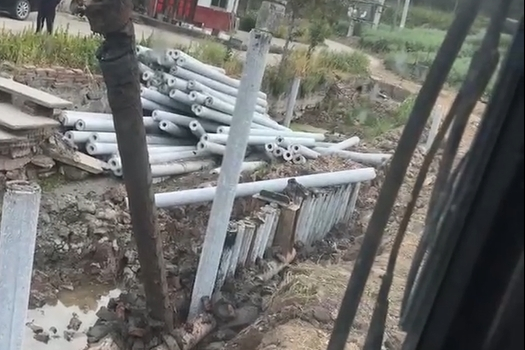 水泥樁批發(fā)廠家泓樺錦嘉-100根仿木樁施工大概需要多長時(shí)間能完成？