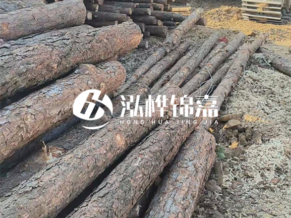 松木樁批發(fā)廠家泓樺錦嘉 - 松木樁在軟地基處理中效果好嗎？